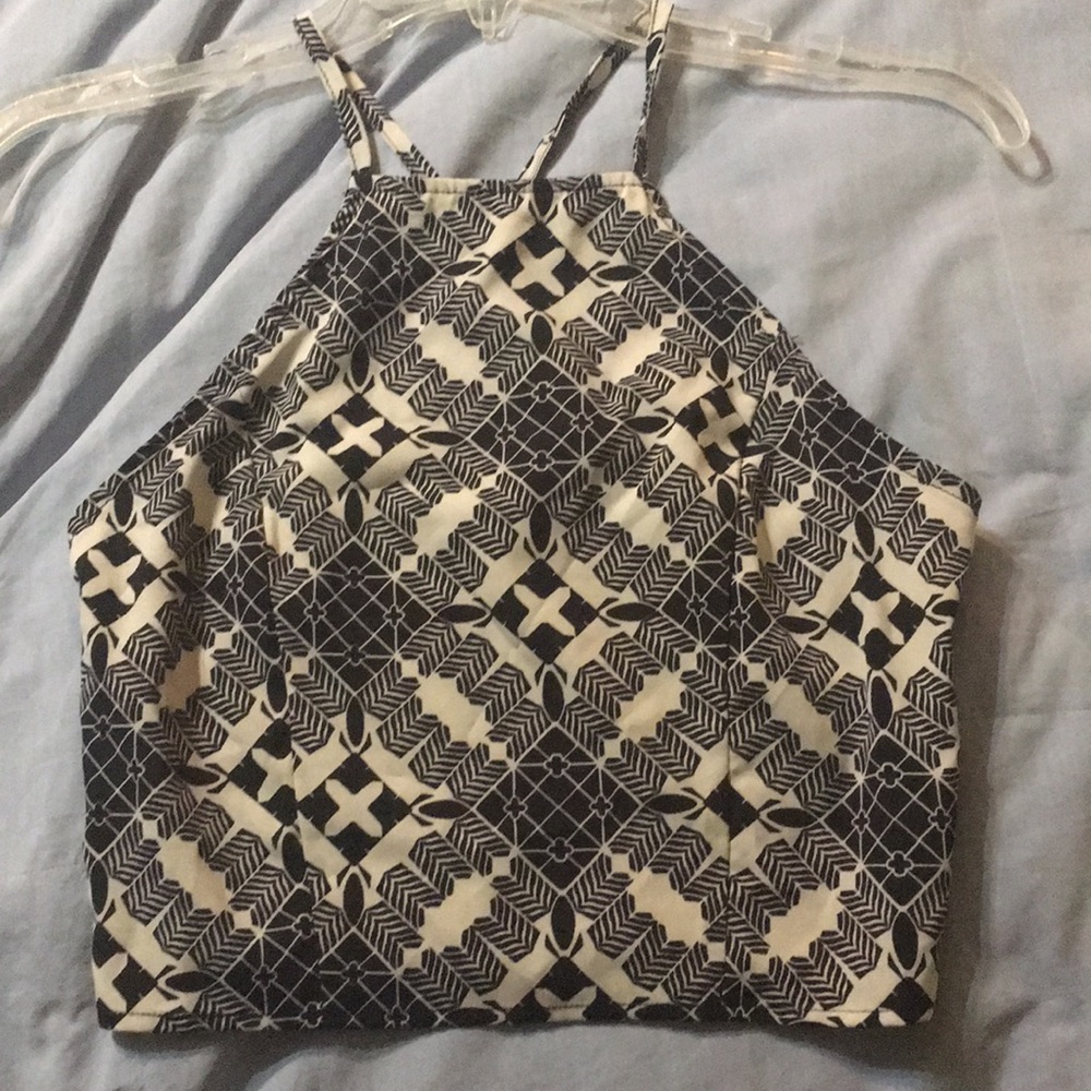 patterned crop top